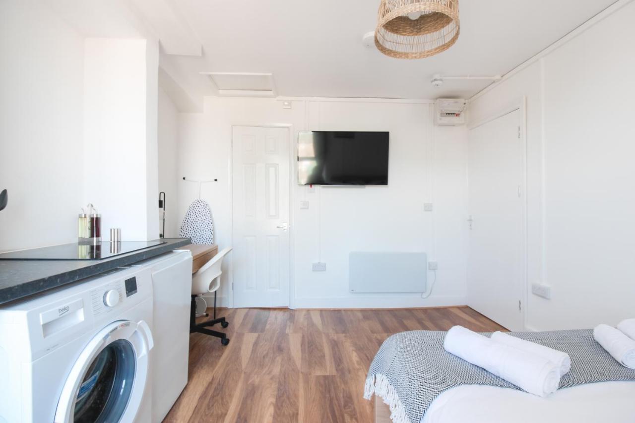 Lovely Studio Flats In Hackney Apartment ลอนดอน ภายนอก รูปภาพ