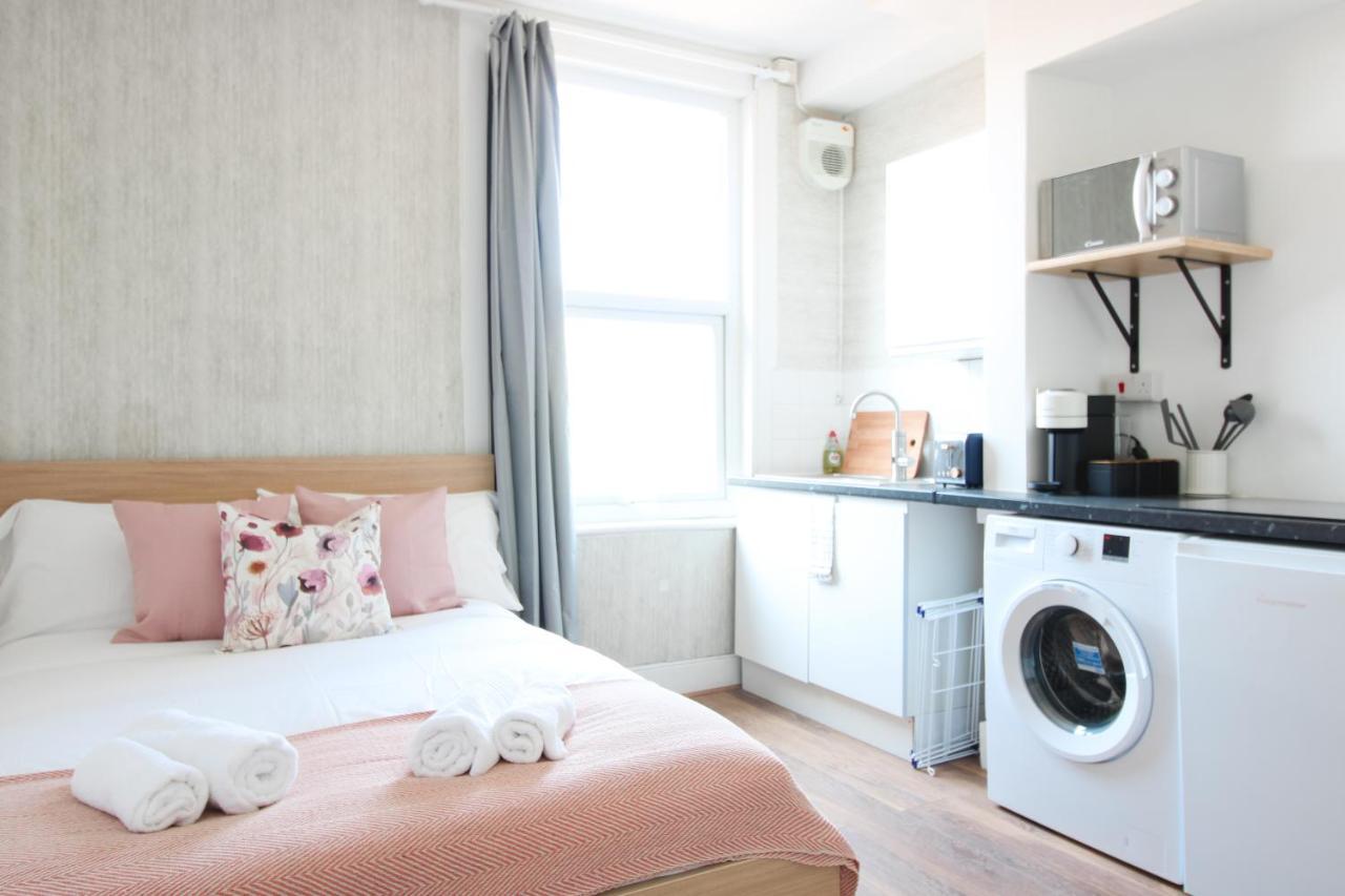 Lovely Studio Flats In Hackney Apartment ลอนดอน ภายนอก รูปภาพ