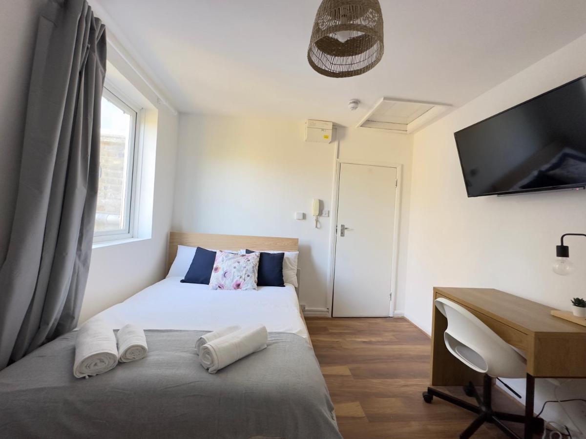 Lovely Studio Flats In Hackney Apartment ลอนดอน ภายนอก รูปภาพ